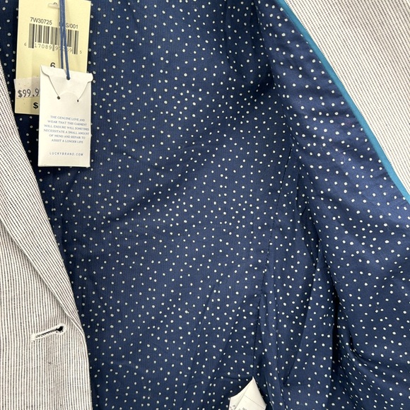 Lucky Brand Lightweight Stripped White Blue Button Closure Jacket size 6 NWT - Picture 3 of 11